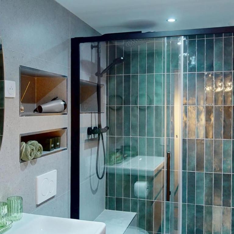 Parisian Elegance a Stone's Throw from the Eiffel Tower - Appartement 1 Chambre - 11