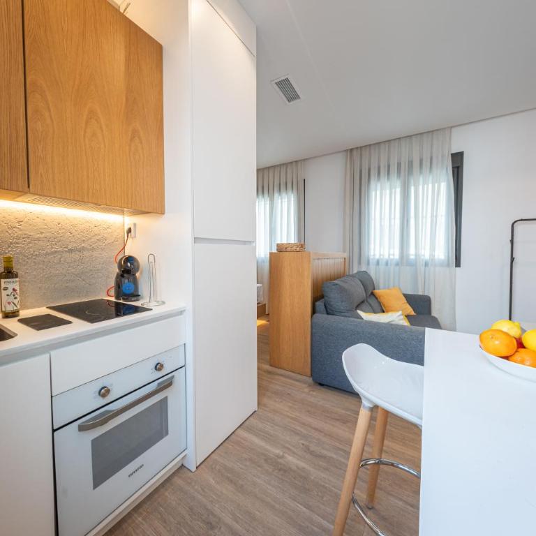 Geysotur Caballero Homes Puente Romano - Apartment - 4