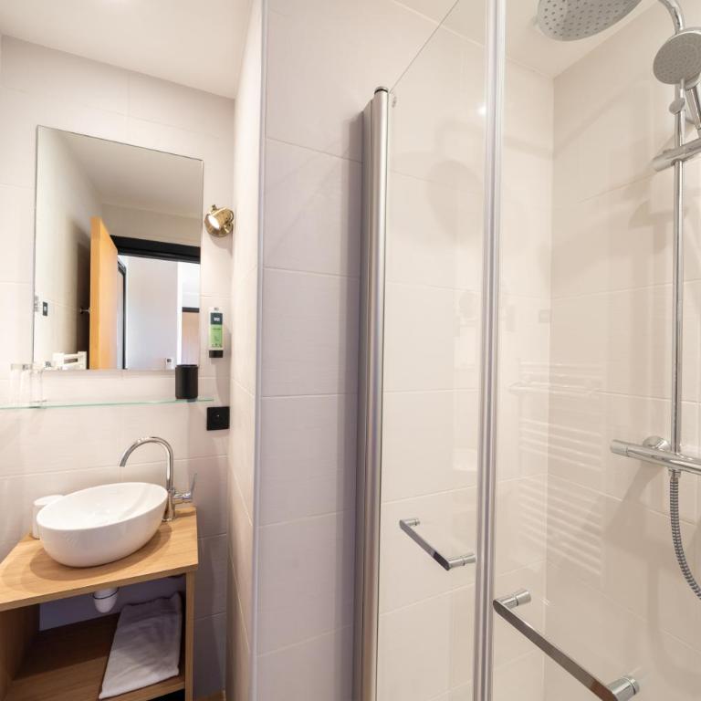 Logis Hotel de l'Artuby - Chambre Deluxe - 6