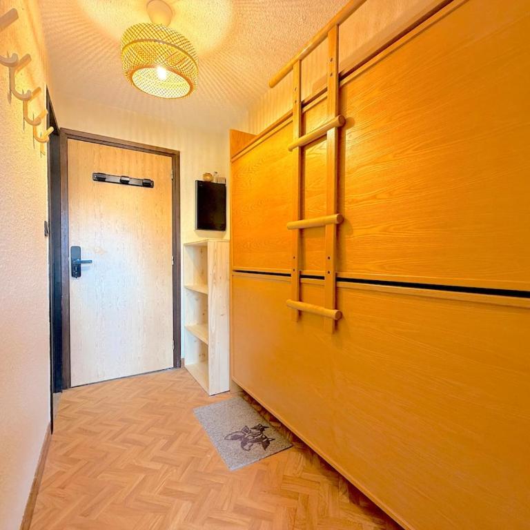 T2 chic rénové, à deux pas des remontées - Apartment mit 1 Schlafzimmer und Balkon - 16