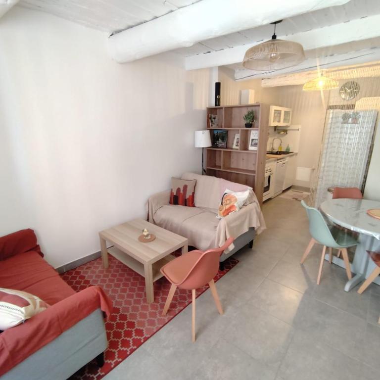 Maison au centre ville, étoilée, une chambre - Maison 1 Chambre - 12