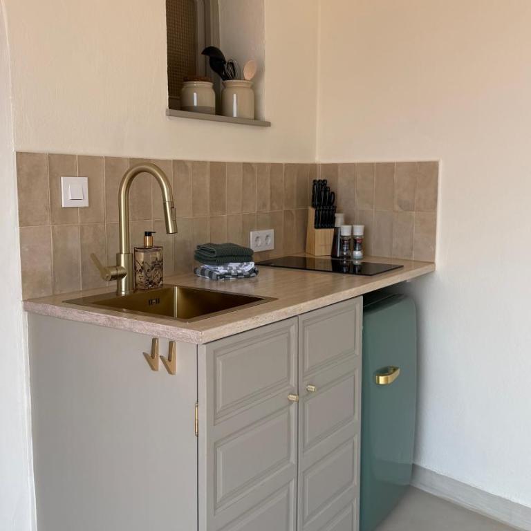 Villa Andalucía Cómpeta - Estudio Deluxe con cama grande - 5
