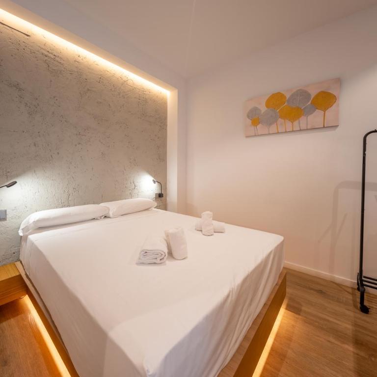Geysotur Caballero Homes Puente Romano - Apartment - 11