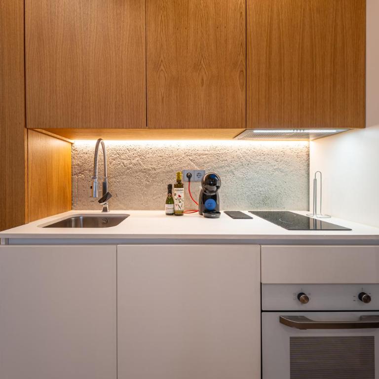 Geysotur Caballero Homes Puente Romano - Apartment - 8