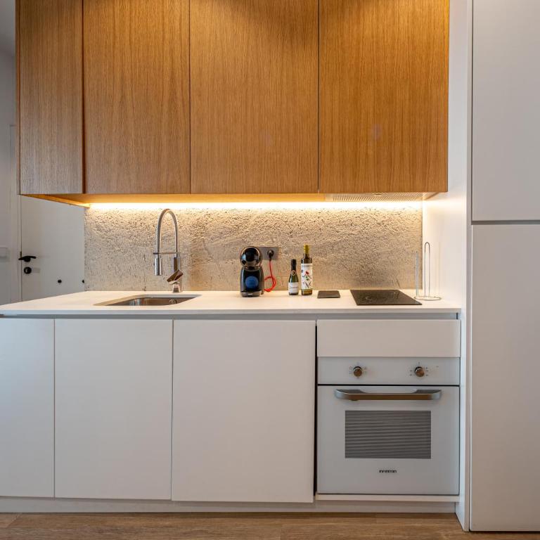 Geysotur Caballero Homes Puente Romano - Apartment - 1