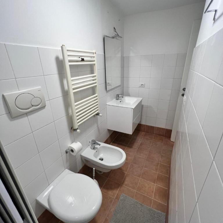 Manzoni Suite - Camera Tripla con Balcone - 6