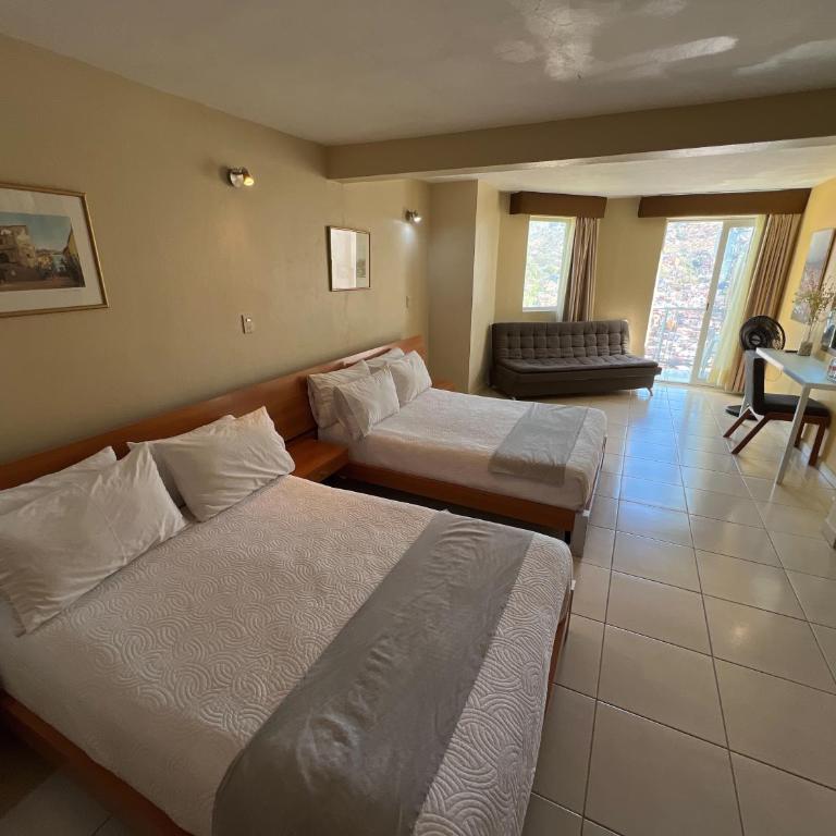 Hotel Balcón del Cielo - Double Room with Two Double Beds - 19