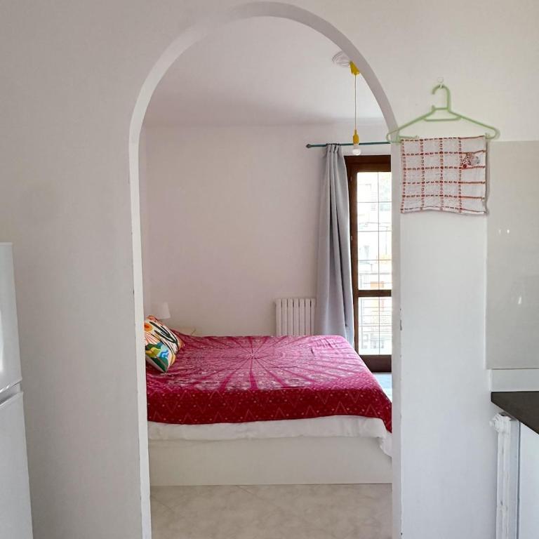 Cinnamon Inn - Studio Apartment with side Sea View - 5