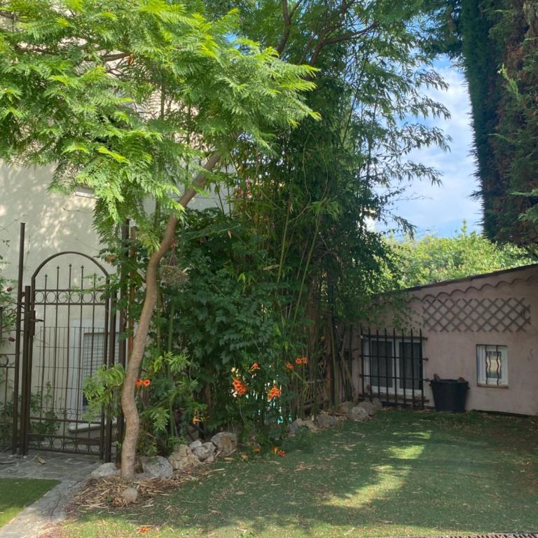 ZEN et COSY, CALME ABSOLU parking privé jardin,ideal proche de Cannes - Maison de Vacances - 2