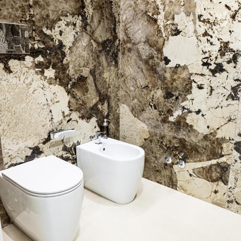 Villa delle Rose Pompei Rooms and Suite - Deluxe Suite with Spa Bath - 5