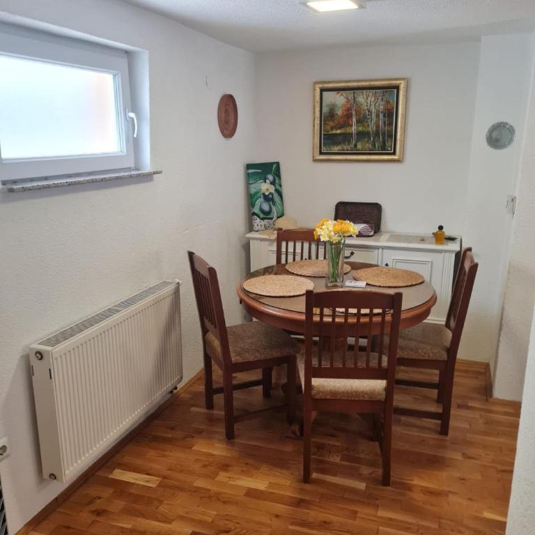 Checkpoint apartment Sarajevo - Apartman sa 2 Spavaće Sobe - 7
