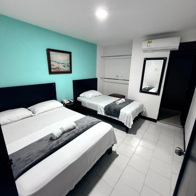 Hotel Exito Barranquilla - Habitación Executive - 2 camas - 3