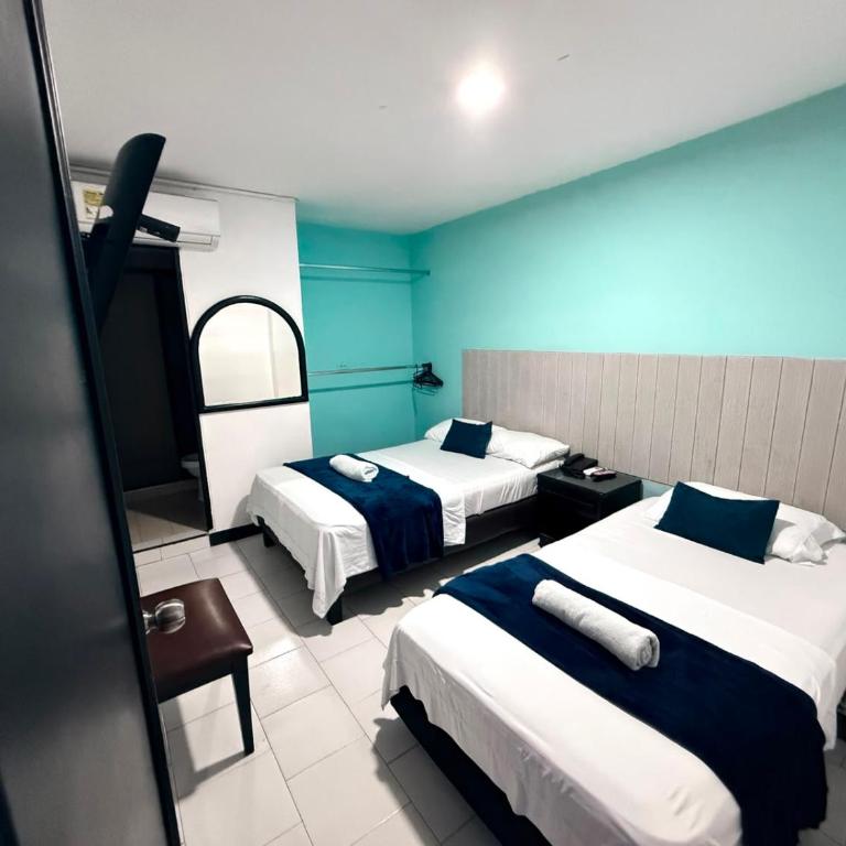 Hotel Exito Barranquilla - Habitación Executive - 2 camas - 4