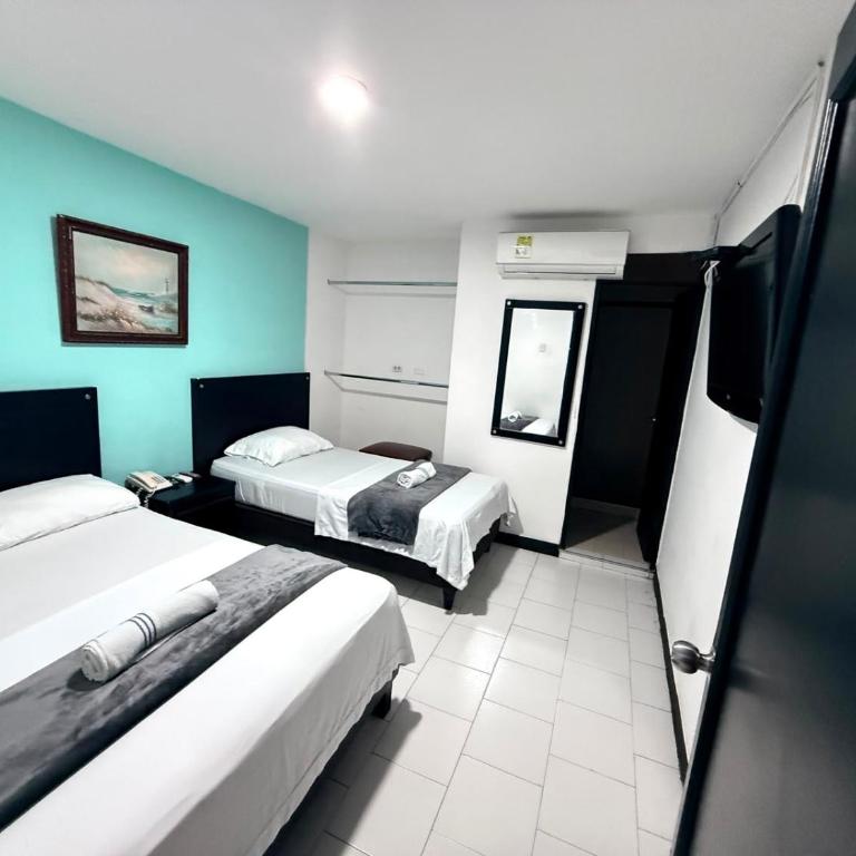 Hotel Exito Barranquilla - Habitación Executive - 2 camas - 6