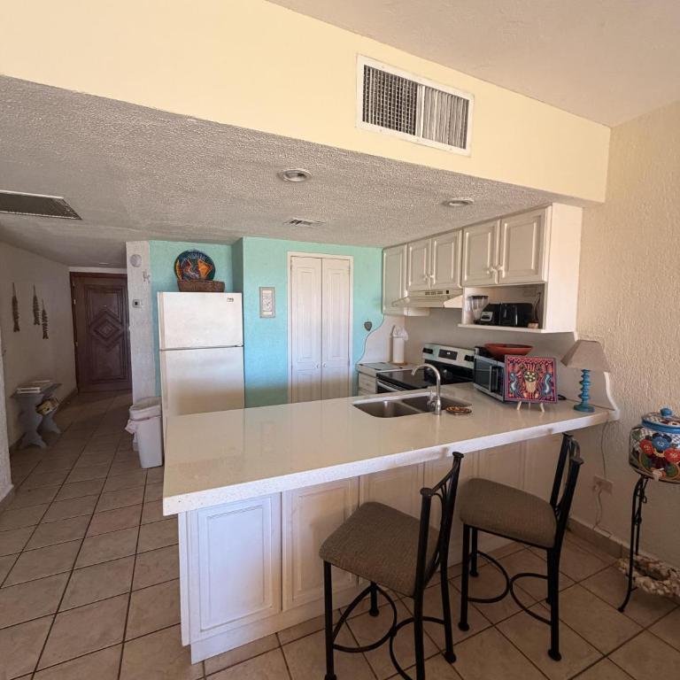 Princesa Resort D-105 - A Ground Floor Ocean View Condo - Casa - 12