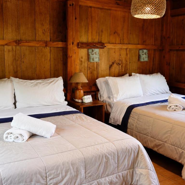 Hostería los Cedros de Mindo - Habitación Doble con baño privado - 2 camas - 5