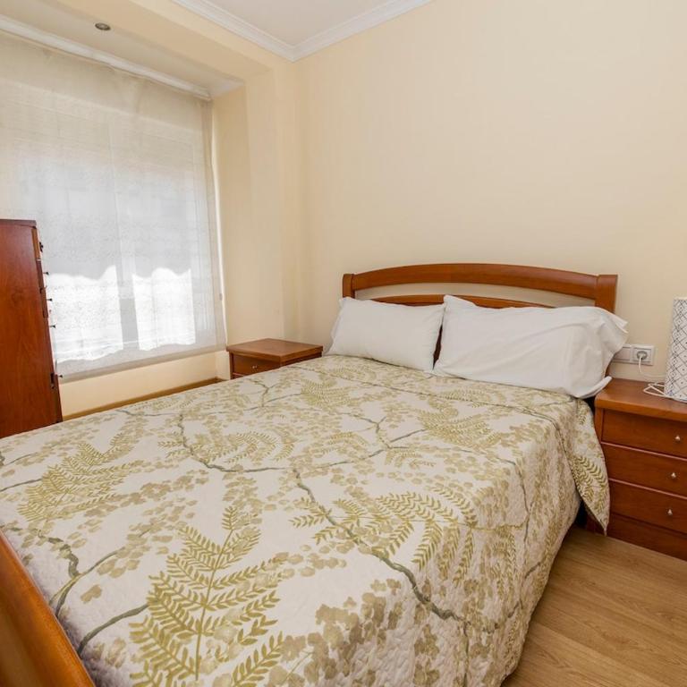 Central Bright Apartment - Beach & Rías Baixas - Apartment - 3