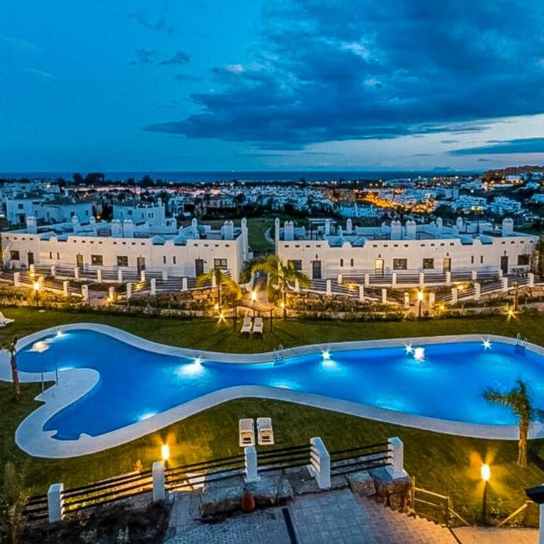 GuestReady - Sunset Golf with Private Garden - Apartment mit 3 Schlafzimmern - 65