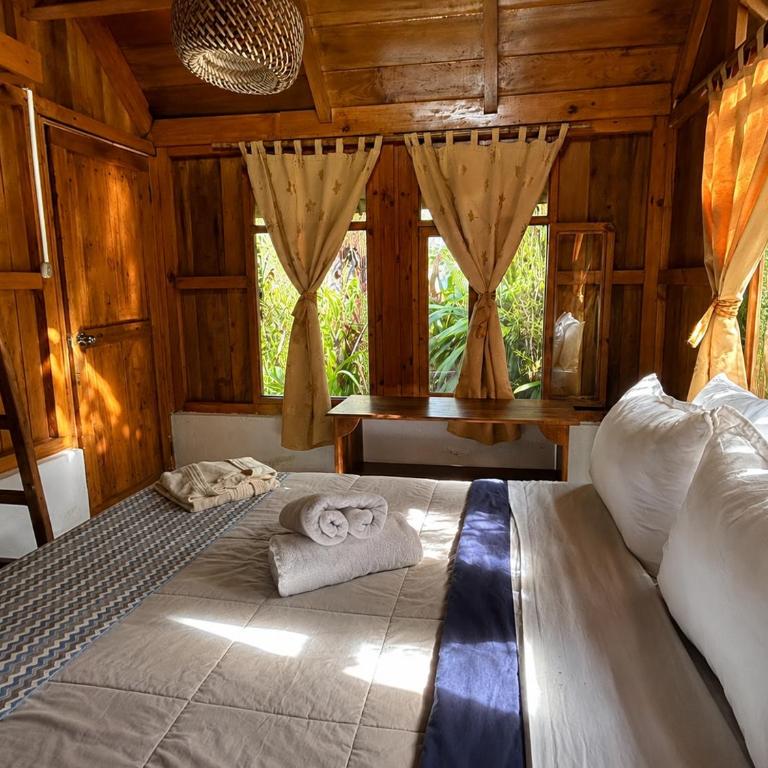 Hostería los Cedros de Mindo - Habitación con cama grande - 3