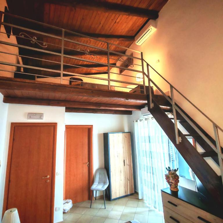 DOMUS Palace Rooms - Camera Quadrupla con Vista Mare - 10
