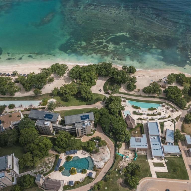 Best Caribbean Sea Views 3BR Penthouse F1 - Three-Bedroom Apartment with Ocean View - 51