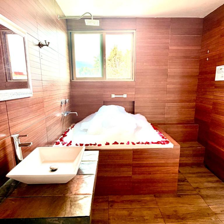 Lujoso y Amplio Loft con alberca climatizada! Amplia y elegante cama para alberca, Cuernavaca somos los únicos en ofrecerte 2 jacuzzis premium con agua caliente y sistema de hidromasaje tipo Spa, terraza panorámica con asador de carbon y mas amenidades! - Loft - 16