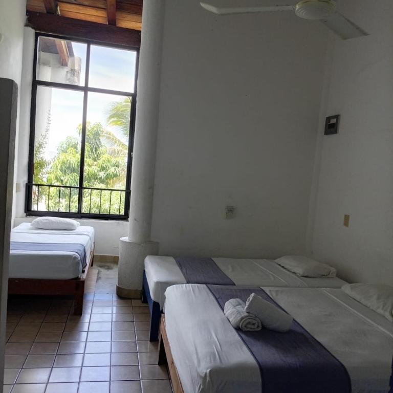 MayFlower Hotel & Hostal - Habitación Doble Estándar - 5