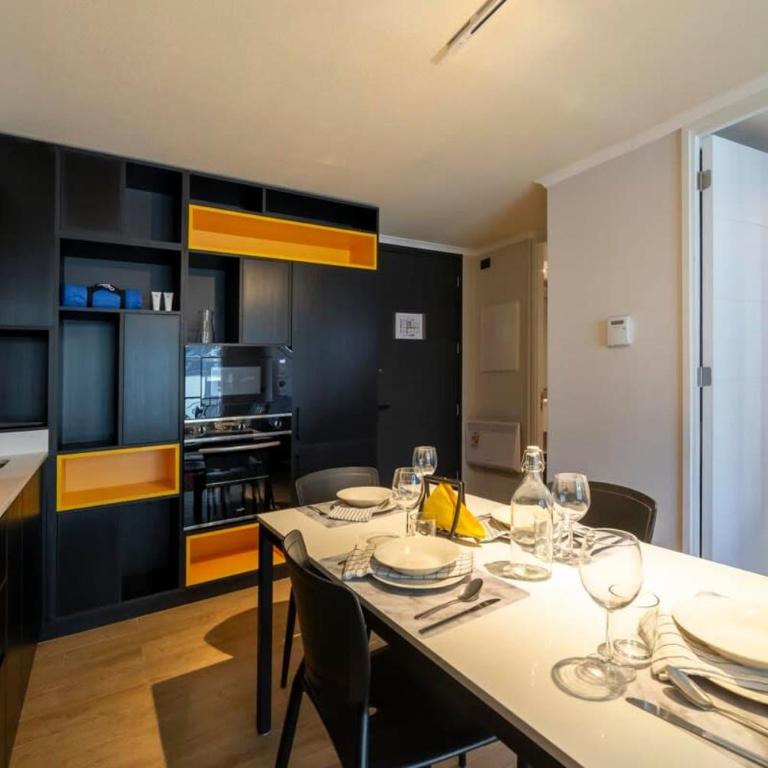 Couple Urban Retreat Providencia with Pool and Gym - Apartamento - 7