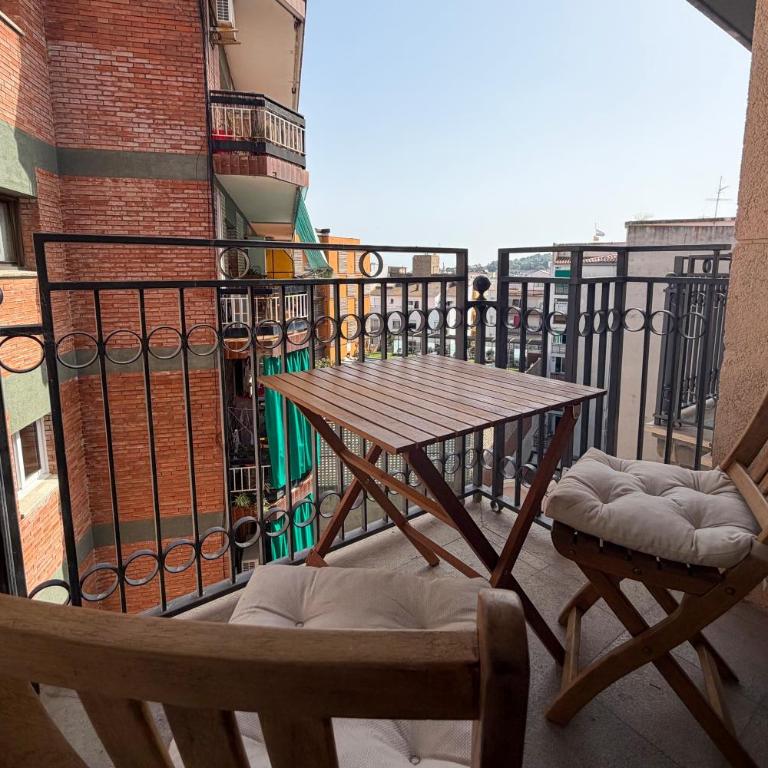 Kuala Suite - Modern Apartment with Pool & Parking - Two-Bedroom Apartment - 15