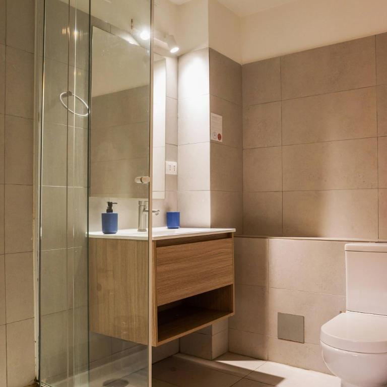 Modern 2BR1BA in Providencia Steps from Metro - Apartamento - 26