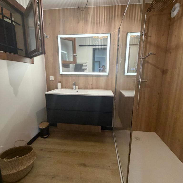 Le balcon de Letraz - Appartamento con 3 Camere da Letto e con Balcone - 3