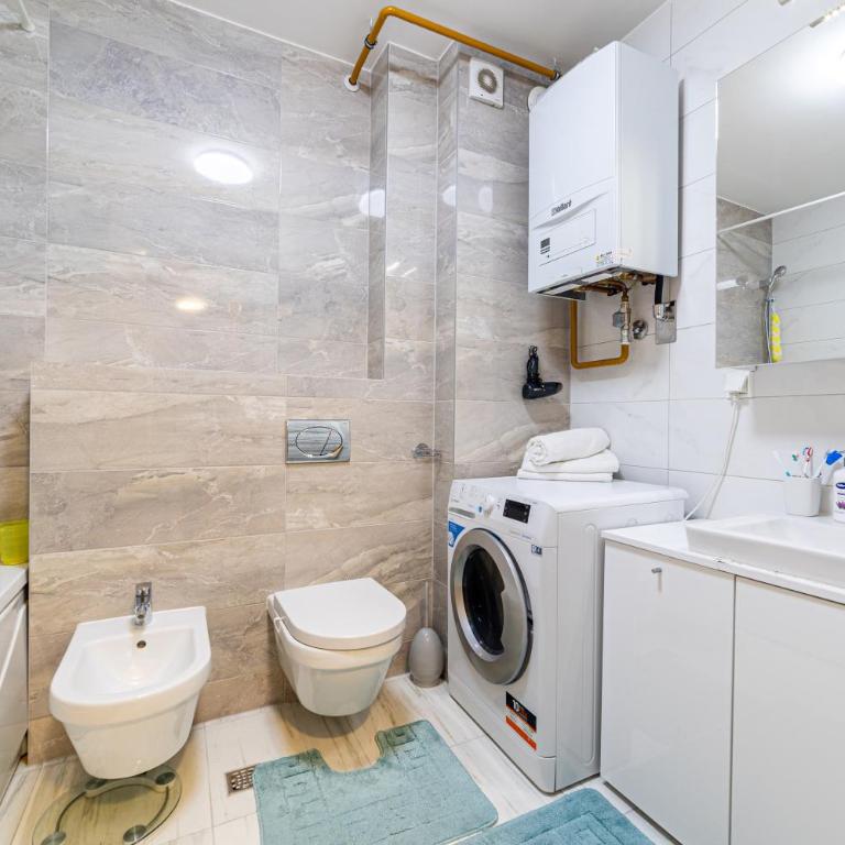 Nova SkenderijaSkyline 2BDR apartment with balcony - Apartman sa 2 Spavaće Sobe i Balkonom - 11
