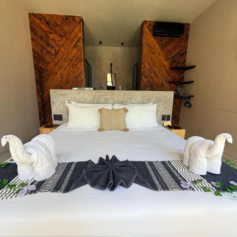 Piscis Art by ÓOL Hotels - Habitación Deluxe con cama extragrande - 6