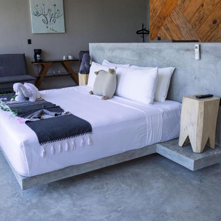 Piscis Art by ÓOL Hotels - Suite Superior con cama extragrande - 7
