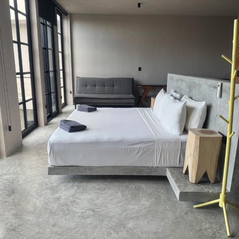 Piscis Art by ÓOL Hotels - Suite Superior con cama extragrande - 12