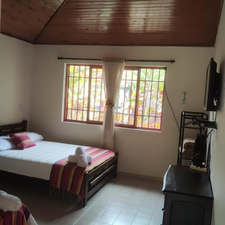 Hotel Campestre Tacurrumbi - Habitación Triple - 3