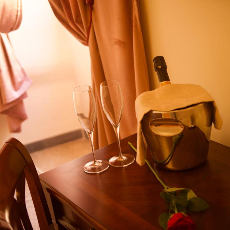 Guest House Biondi Pomezia - Camera Matrimoniale con Bagno Privato - 4