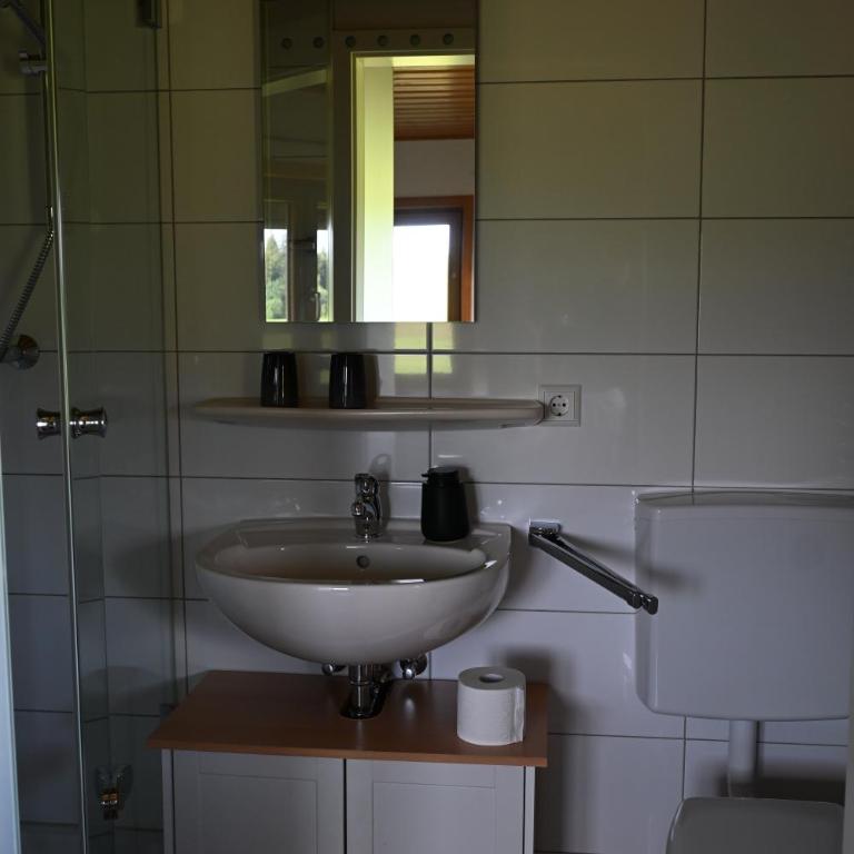 Ferienwohnung Biesen - Standard Doppelzimmer - 5