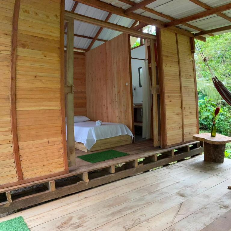 CABAÑA TELLO SURF - Habitación Doble - 1