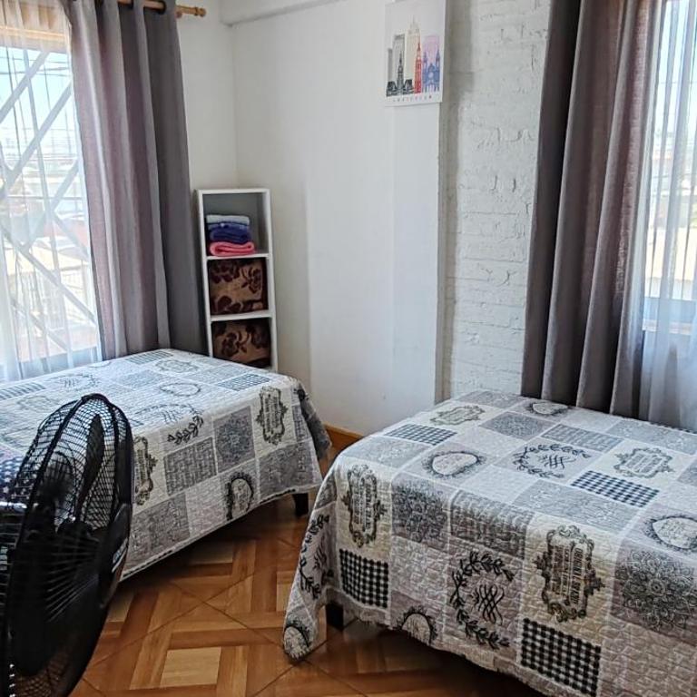 Hostal Familiar S&G - Habitación Doble Deluxe - 2 camas - 2
