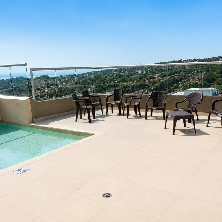 Coastal Blush, Sea View, Terrace & Pool - Three-Bedroom Apartment with Sea View - 9