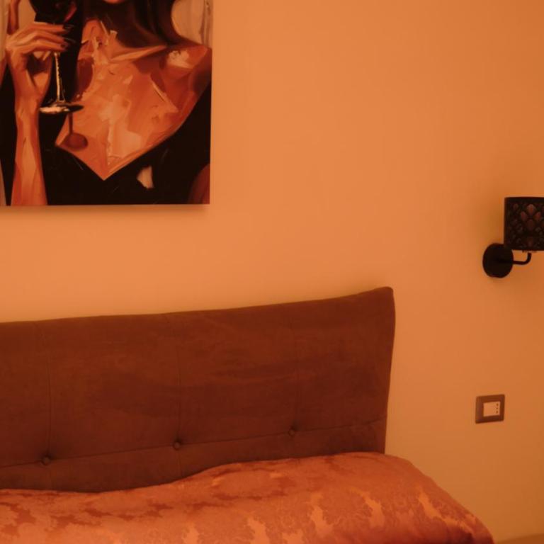 Guest House Biondi Pomezia - Camera Matrimoniale Standard - 11