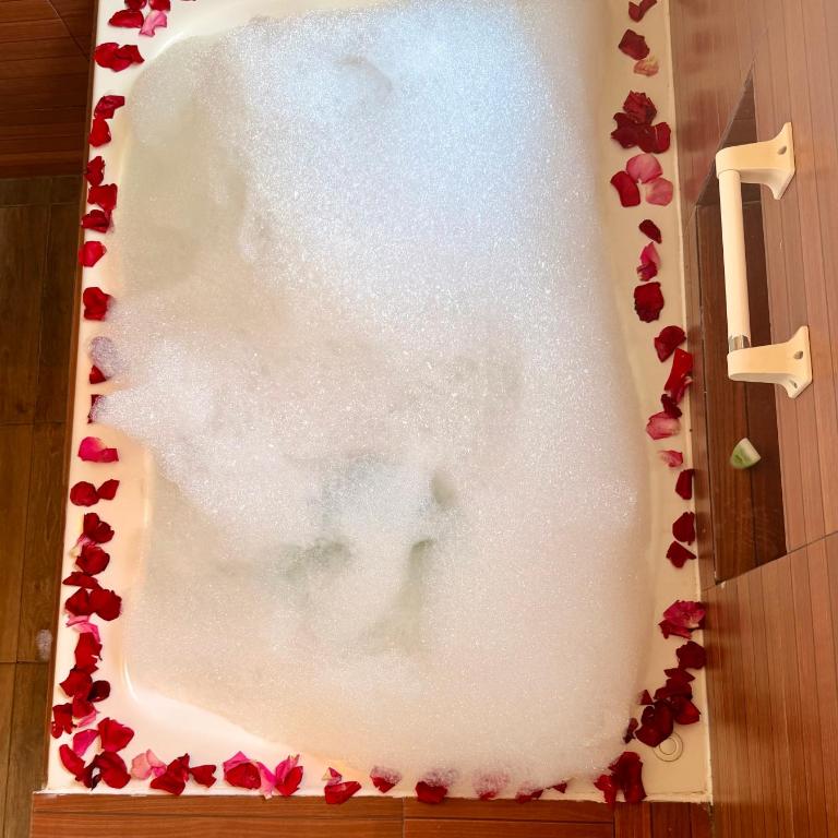 Lujoso y Amplio Loft con alberca climatizada! Amplia y elegante cama para alberca, Cuernavaca somos los únicos en ofrecerte 2 jacuzzis premium con agua caliente y sistema de hidromasaje tipo Spa, terraza panorámica con asador de carbon y mas amenidades! - Loft - 14