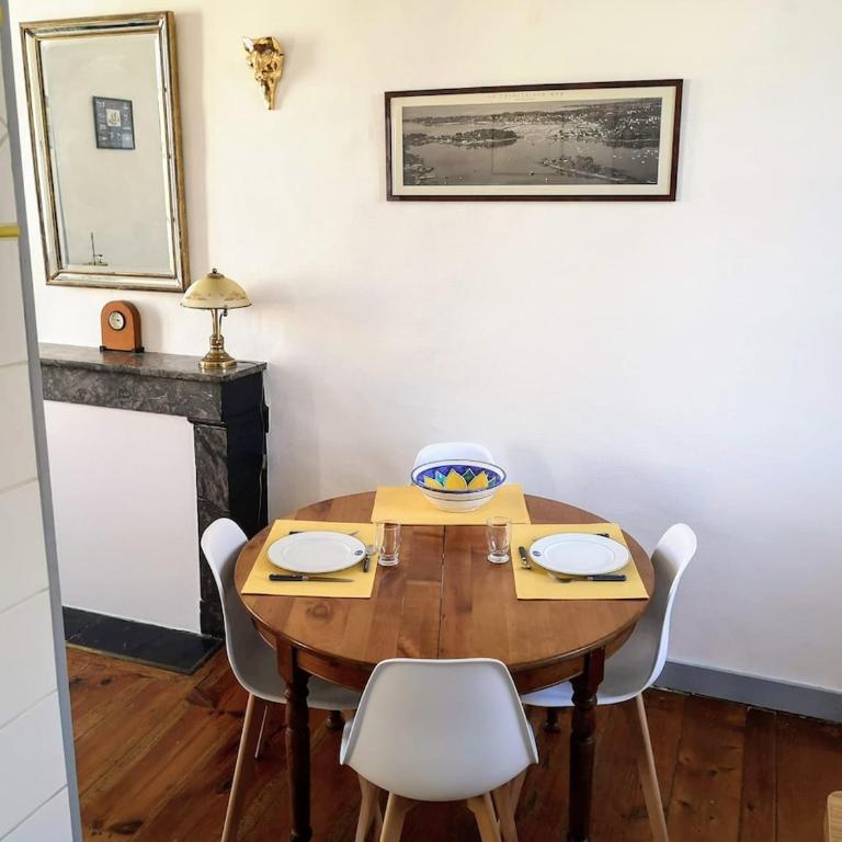 Emplacement idéal - Grand appartement authentique - Klassisches Apartment mit 1 Schlafzimmer und Kingsize-Bett - 27