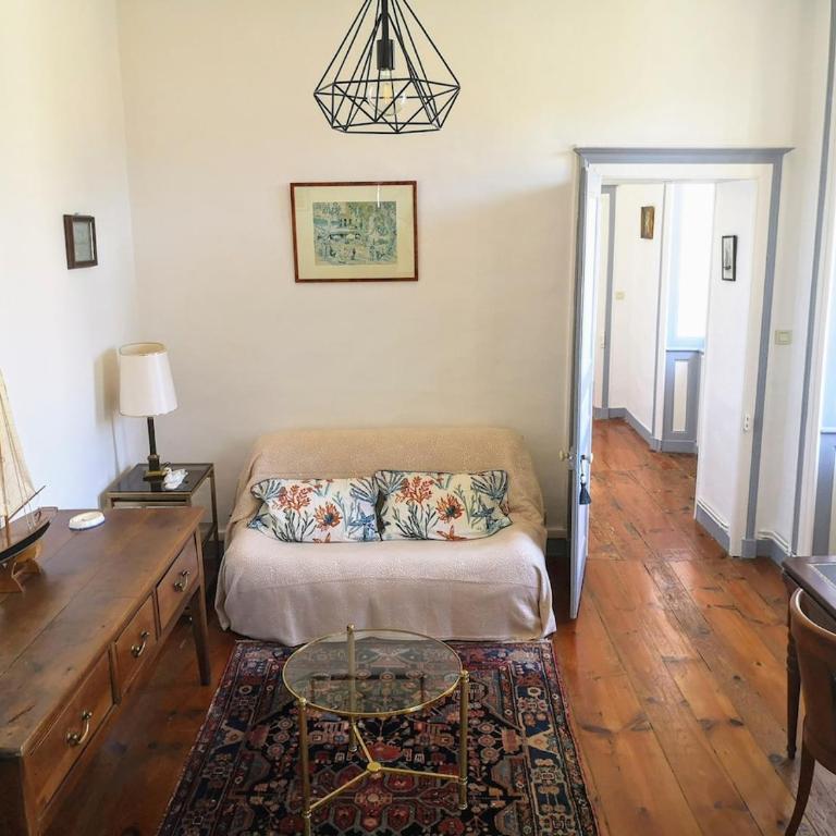 Emplacement idéal - Grand appartement authentique - Klassisches Apartment mit 1 Schlafzimmer und Kingsize-Bett - 31