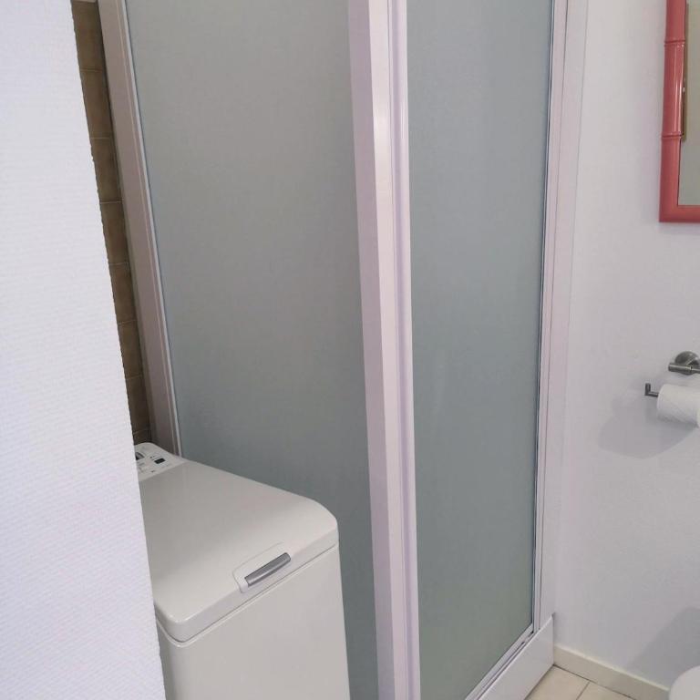Emplacement idéal - Grand appartement authentique - Klassisches Apartment mit 1 Schlafzimmer und Kingsize-Bett - 32