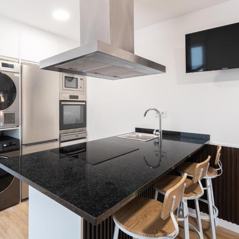 Suite Deluxe By Castrelos - Two-Bedroom Apartment - 5