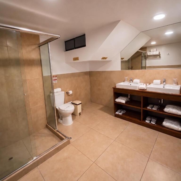 Casa Pucllana Miraflores - Hotel Boutique - Deluxe Family Room - 3