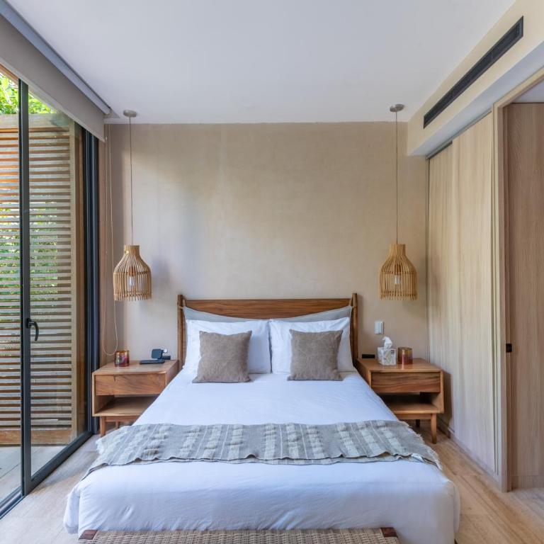 Corasol, Relaxed Stay with Terrace & Full Amenities - One-Bedroom Apartment with Balcony - 14