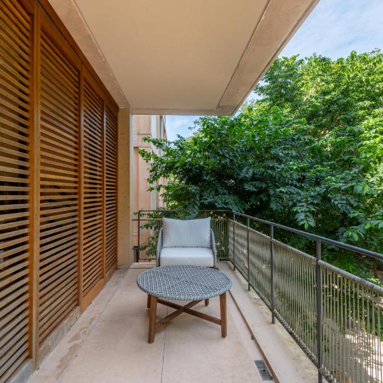 Corasol, Relaxed Stay with Terrace & Full Amenities - One-Bedroom Apartment with Balcony - 13